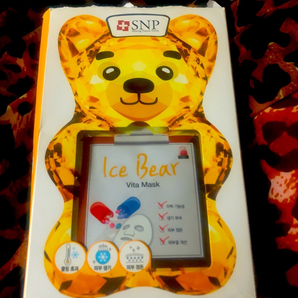 SNP Korean face mask ice bear sheet mask